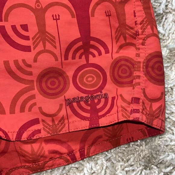 Patagonia Woman Board Shorts Hiking Geometric Print Burnt Orange Sz 6 - Picture 4 of 13
